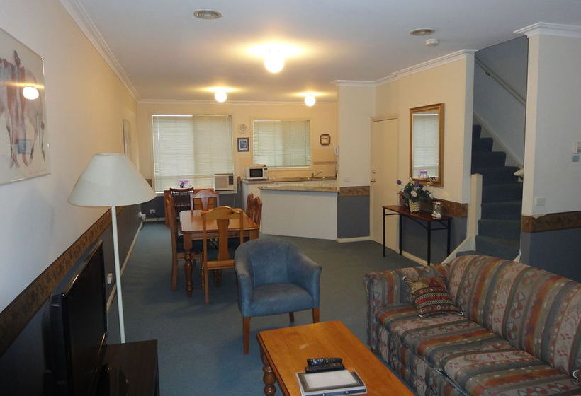 Townhouse At Moonee Ponds 4km To Cbd