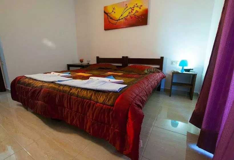 膳宿费 Elpidis Villa