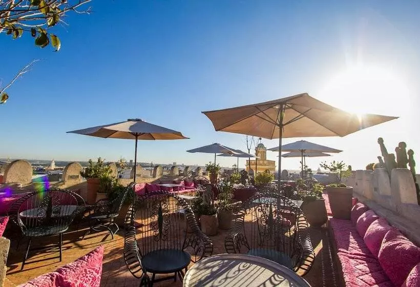 ペンション Riad Thamayna