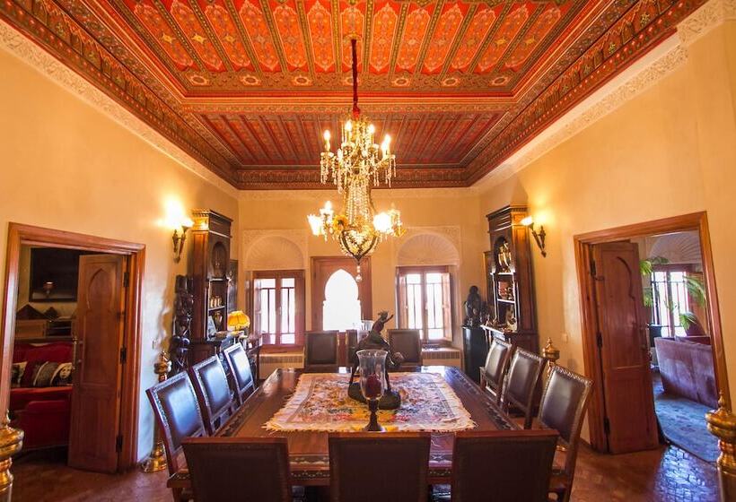 ペンション Riad Thamayna