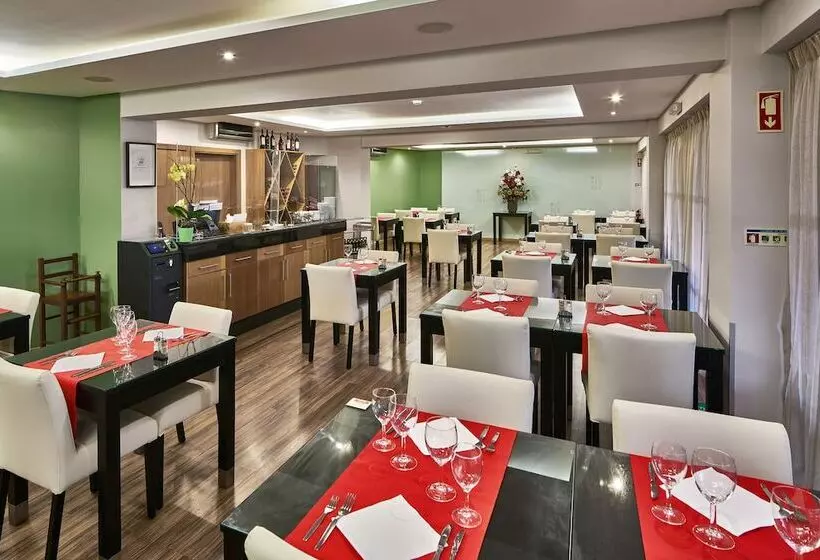 Resort Parque Mourabel  Pe Do Lago  Oasis Village