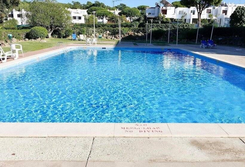 リゾートホテル Parque Mourabel  Pe Do Lago  Oasis Village