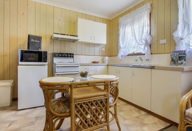 Sandpiper Apartments