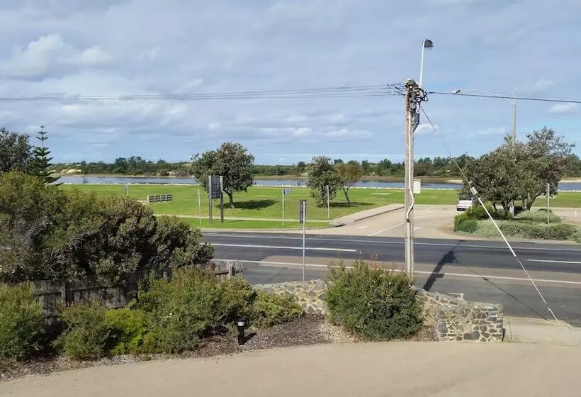 Ultimate Holiday Apartments