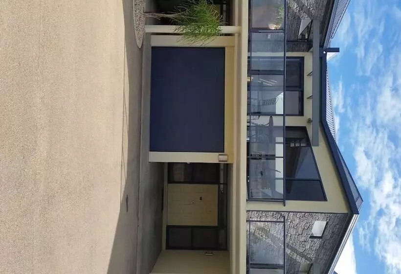 Ultimate Holiday Apartments