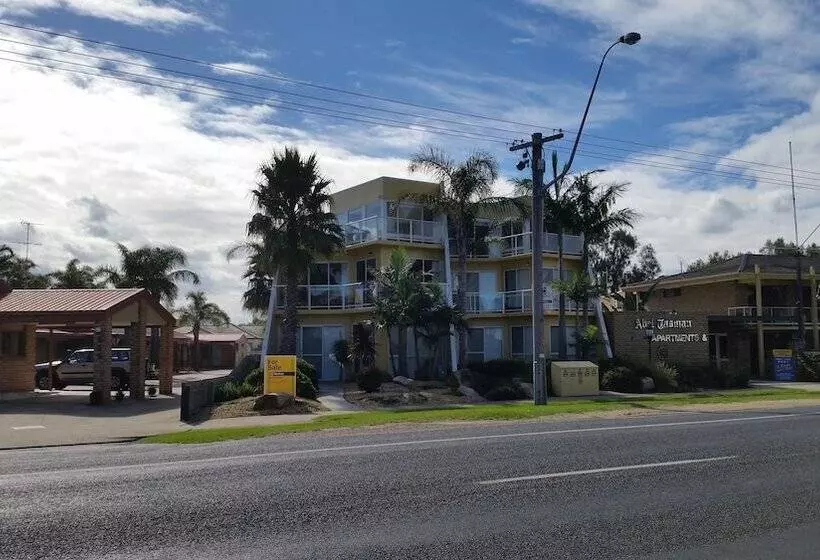 Ultimate Holiday Apartments