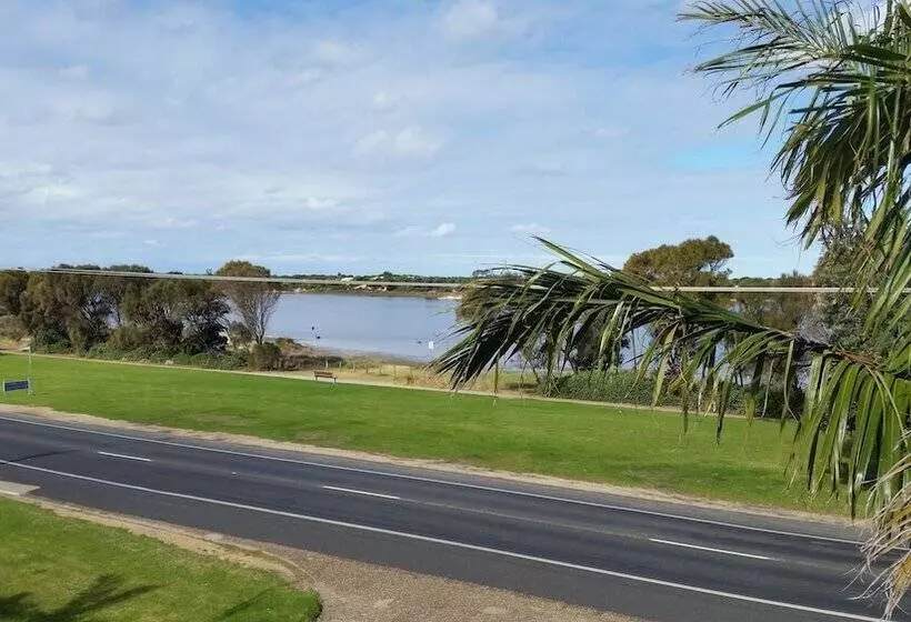 Ultimate Holiday Apartments