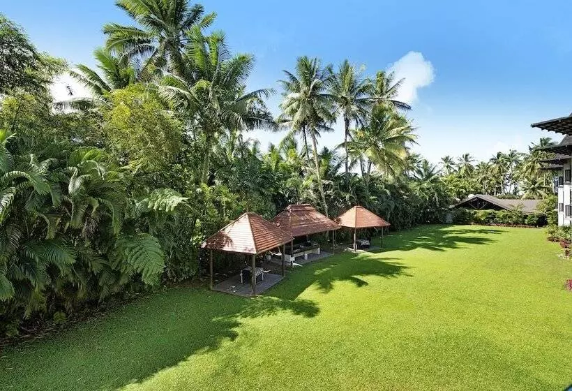 Ultiqa Fiji Palms Beach Resort