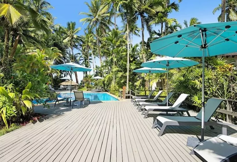 Ultiqa Fiji Palms Beach Resort