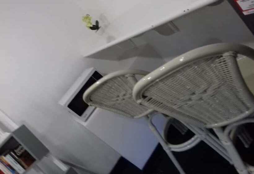 X Plorer Backpackers   Hostel