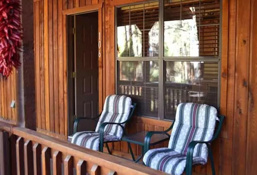 ホテル Shadow Mountain Lodge And Cabins