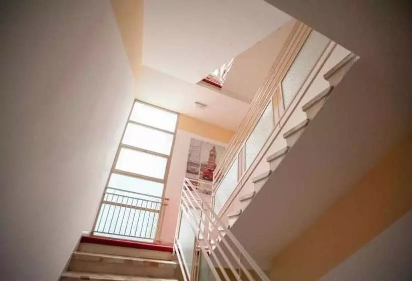 Hotelli Villa Silvie Rose