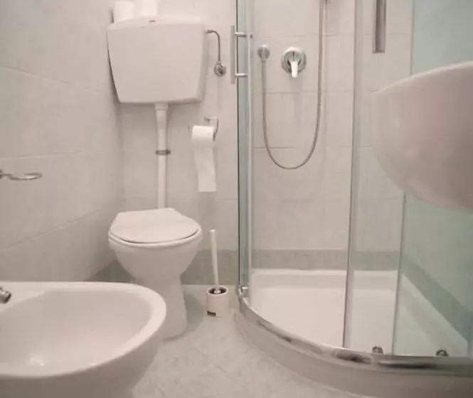 Hotelli Villa Silvie Rose