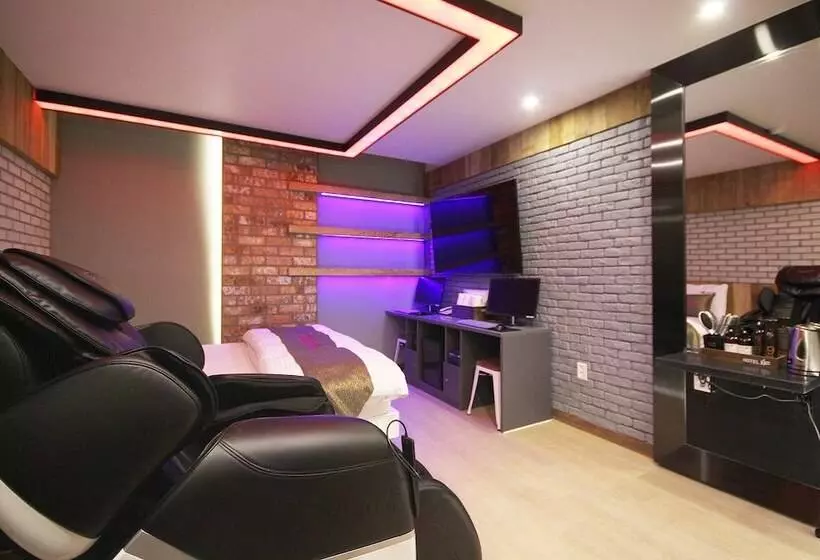 Motelli Daegu Seongseo Hotel If
