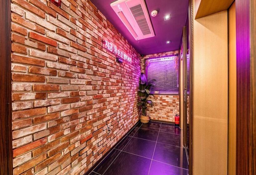 Motel Yongin Yangji Sangria