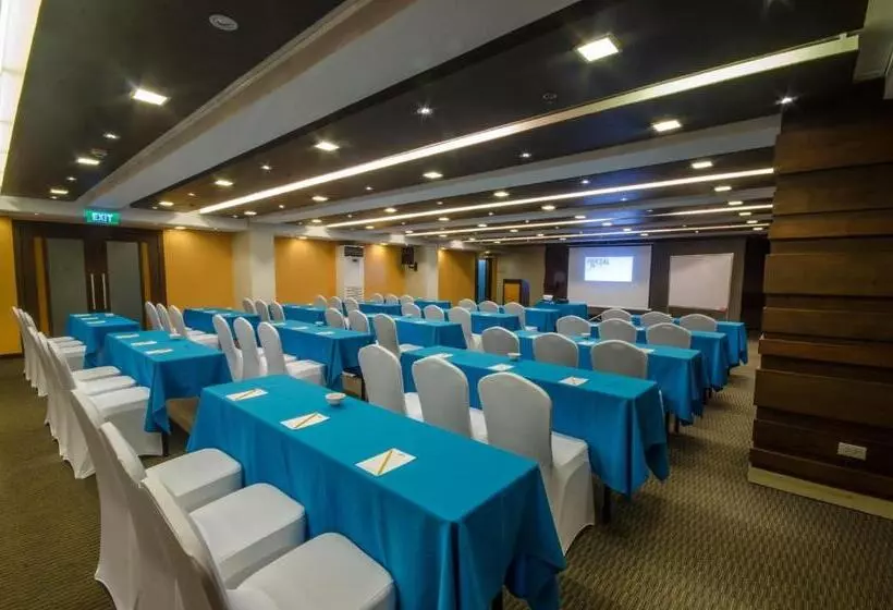 Fersal Hotel Puerto Princesa