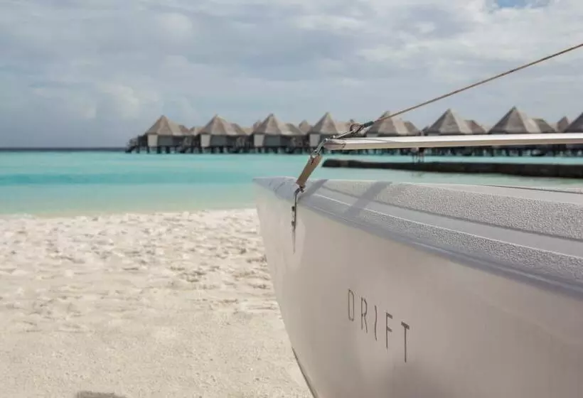 هتل Drift Thelu Veliga Retreat