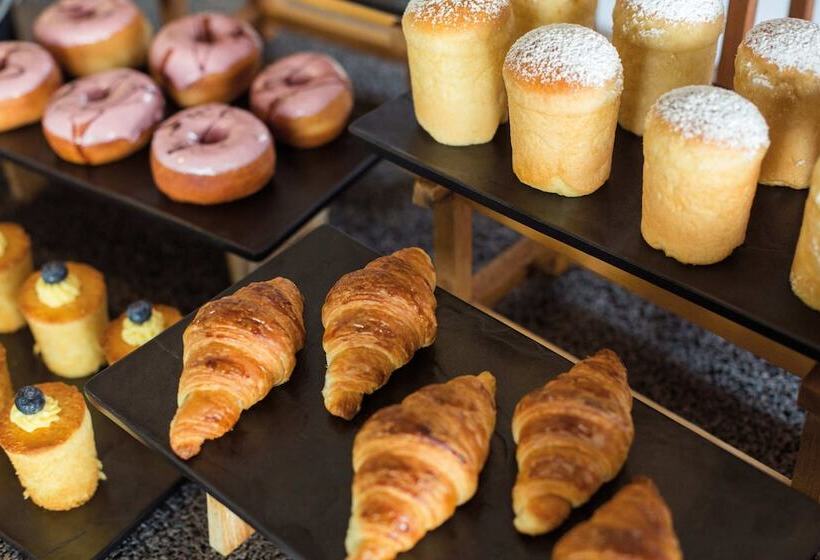 هتل Drift Thelu Veliga Retreat