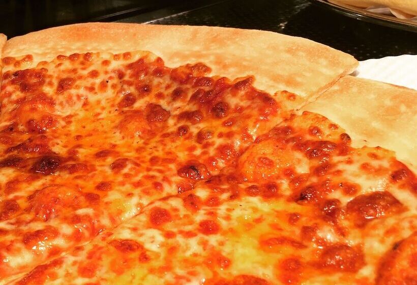 Friendly Dh Naissance Hotel By Mindrum Group