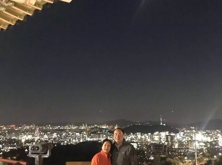 Friendly Dh Naissance Hotel By Mindrum Group