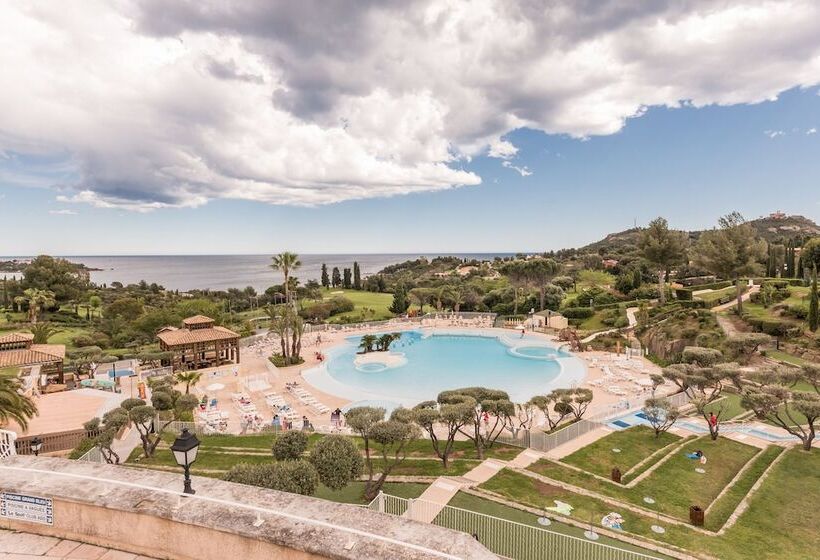 Отель Hôtel De L Esterel Pierre & Vacances