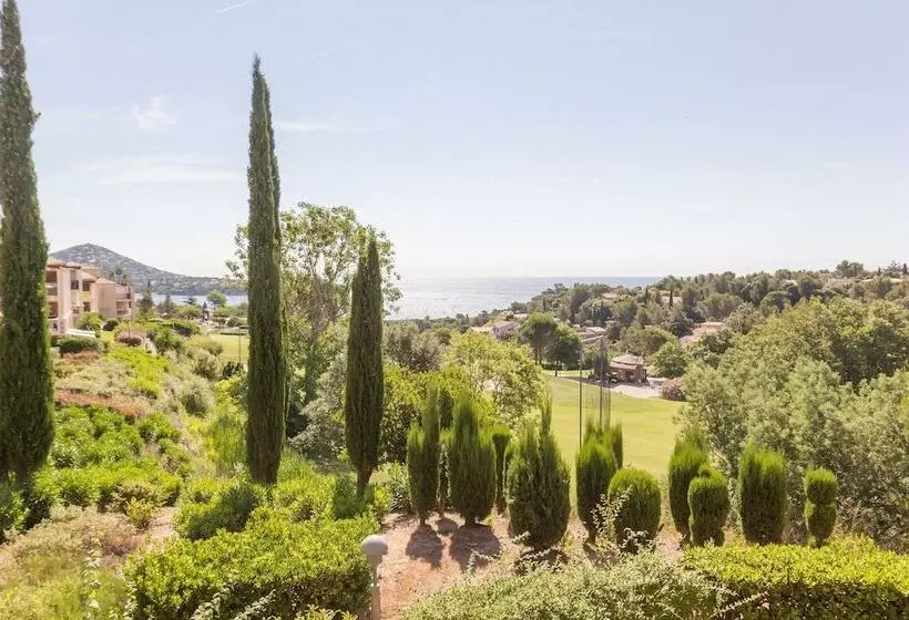 ホテル Hôtel De L Esterel Pierre & Vacances