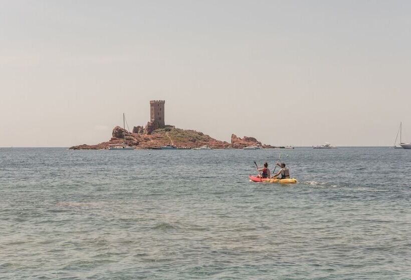 Отель Hôtel De L Esterel Pierre & Vacances