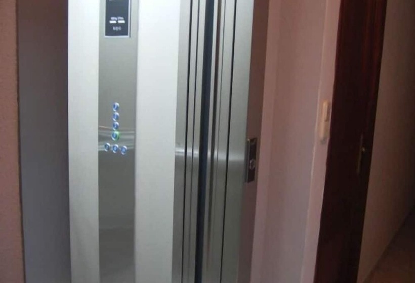 בית מלון כפרי La Alegría