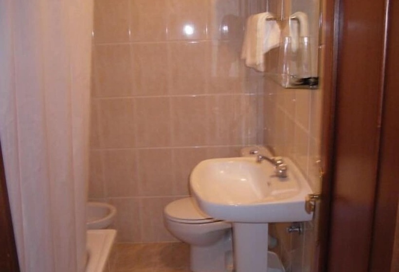 בית מלון כפרי La Alegría