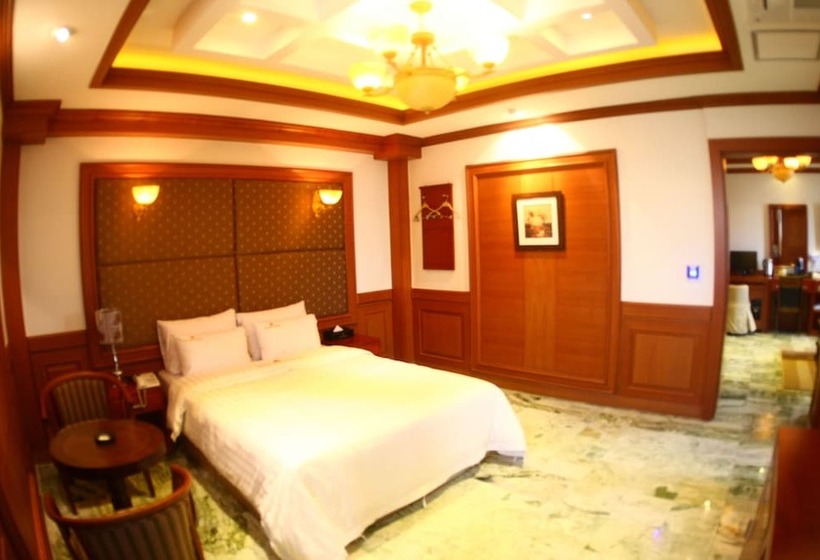 Hotel Metro Pol Tourist