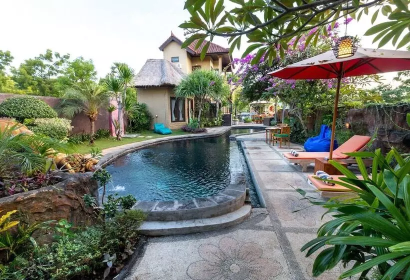 호텔 Pondok Mimpi Tulamben