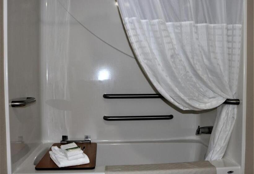 فندق Rock Island Inn & Suites