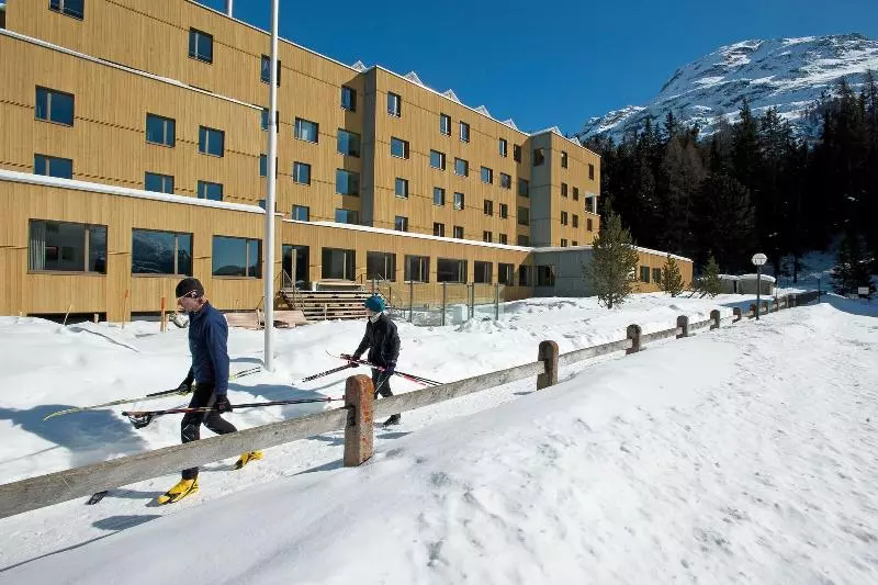 هتل St. Moritz Youth Hostel