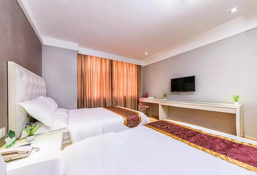 Kaiserdom Hotel Airport Road