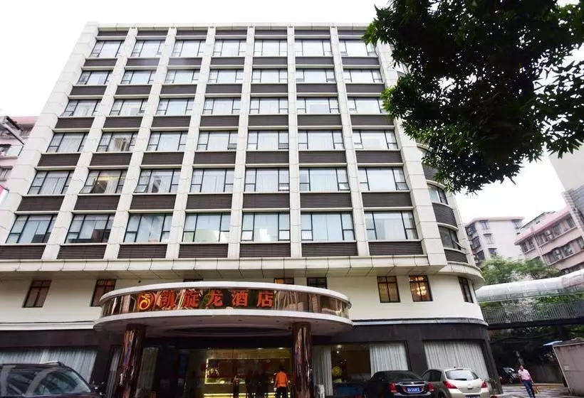 Kaiserdom Hotel Airport Road