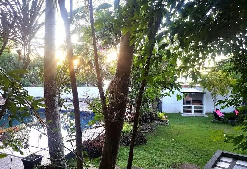 La Pernela Beachfront Resort