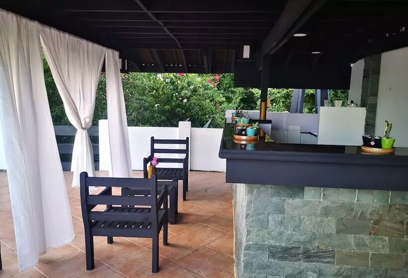 La Pernela Beachfront Resort