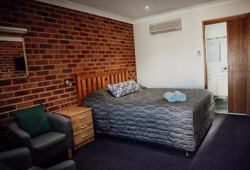 モーテル Denman Motor Inn