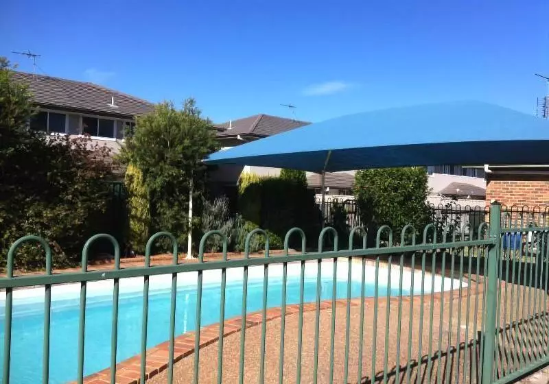 モーテル Denman Motor Inn