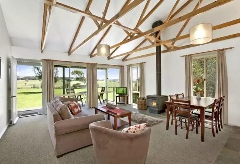 Mystery Bay Cottages