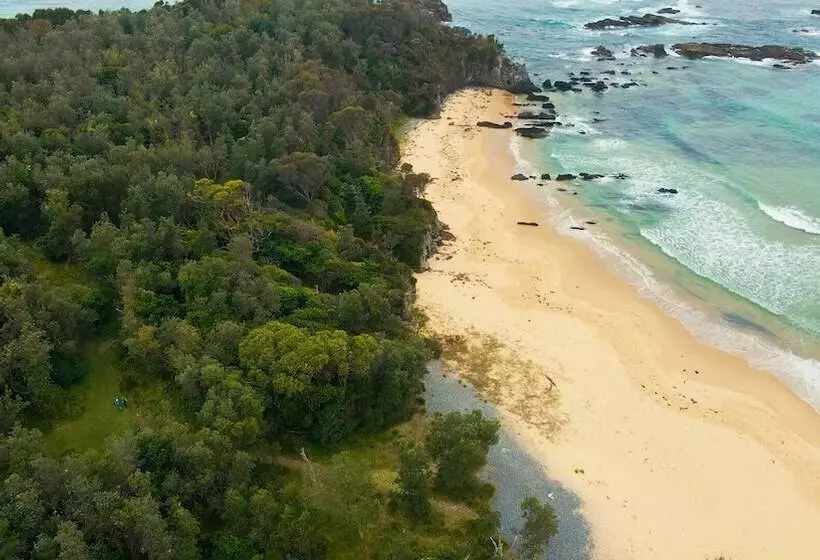 Mystery Bay Cottages