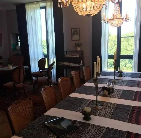 Пансион Château De Baylac