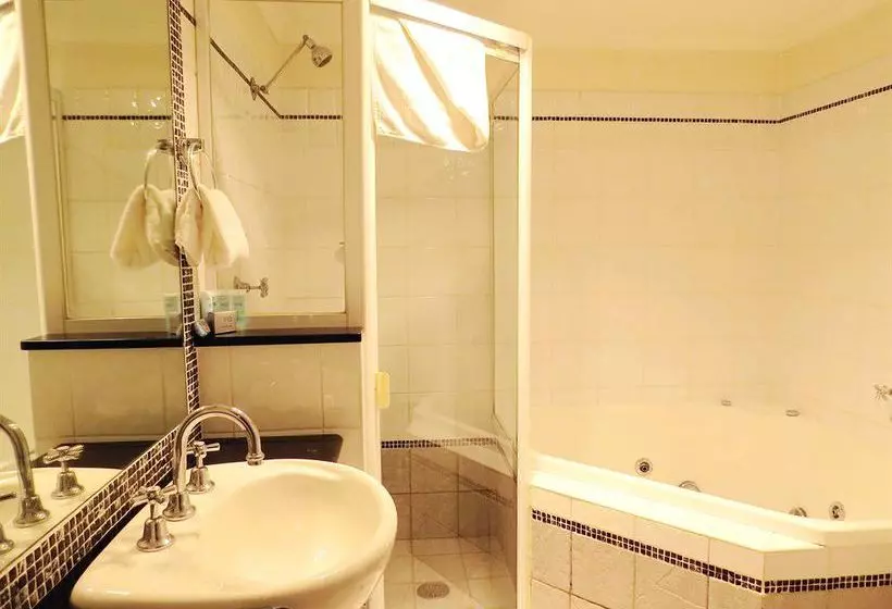 Waldorf Furnished Apartments Randwick