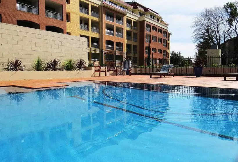 Waldorf Furnished Apartments Randwick
