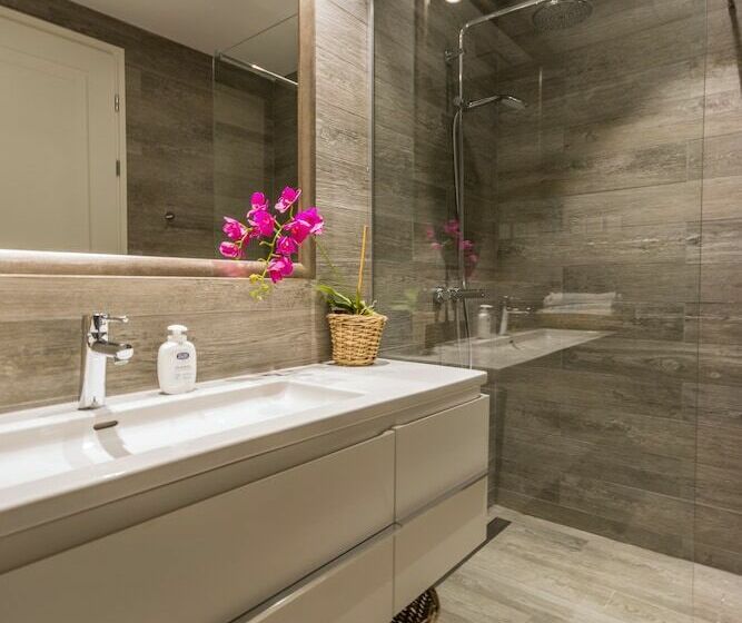 هتل Apartment Orhid By My Way