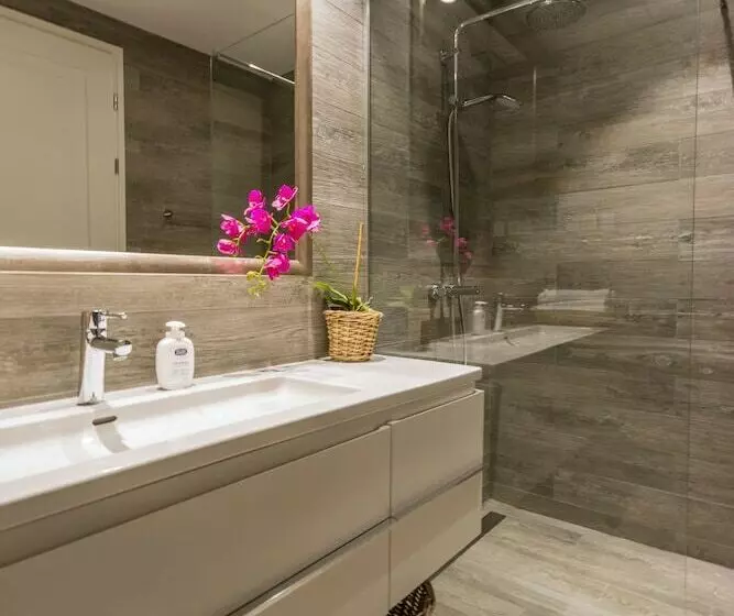 هتل Apartment Orhid By My Way