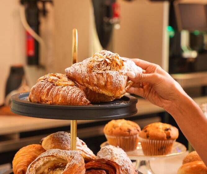 فندق Dolce By Wyndham Hollywood