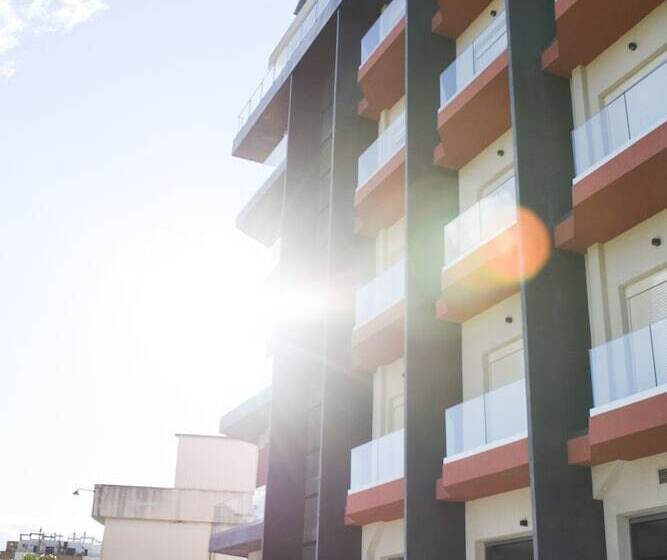 هتل Olivia S Hill Resort