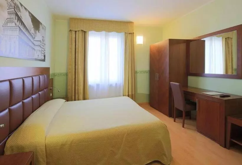 هتل Terminus & Plaza