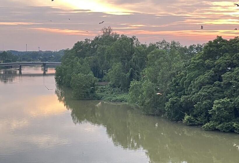 酒店 Usabai Riverside Boutique